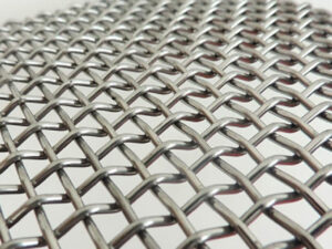 Stainless steel woven wire mesh with uniform square openings for filtration and screening applications