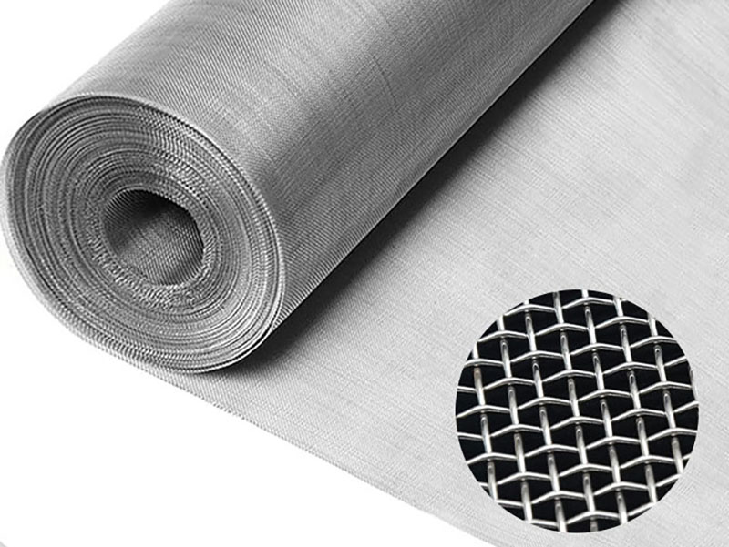 Square woven stainless steel wire mesh roll with enlarged aperture view