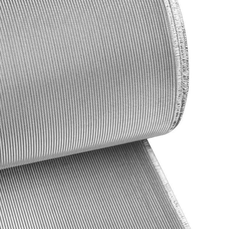 Close view of dense Dutch weave mesh roll and woven edge