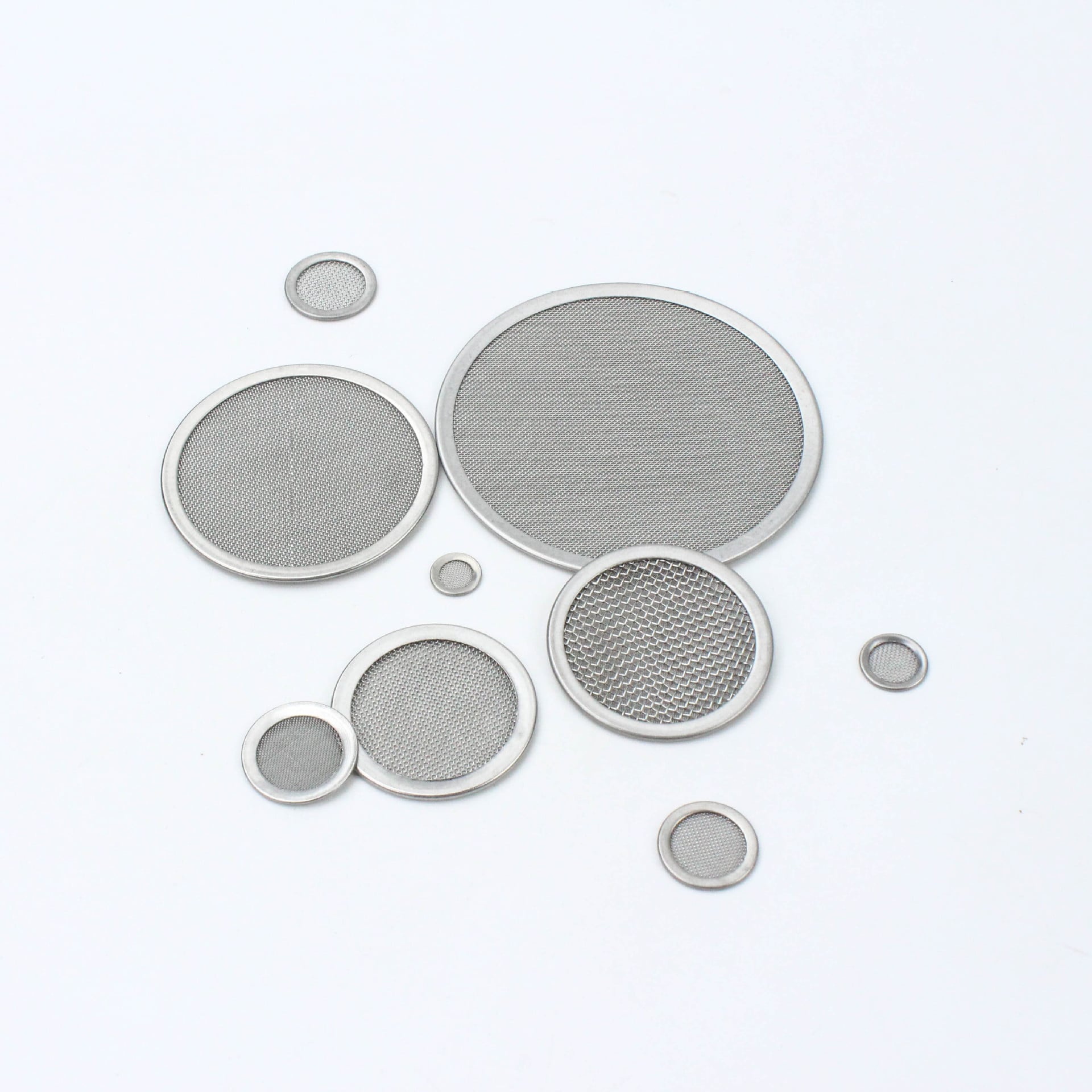 Edged stainless steel filter discs in different diameters and mesh openings