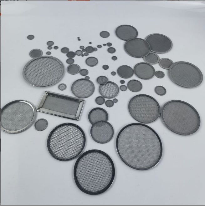 Finished stainless steel wire mesh filter discs with different opening sizes