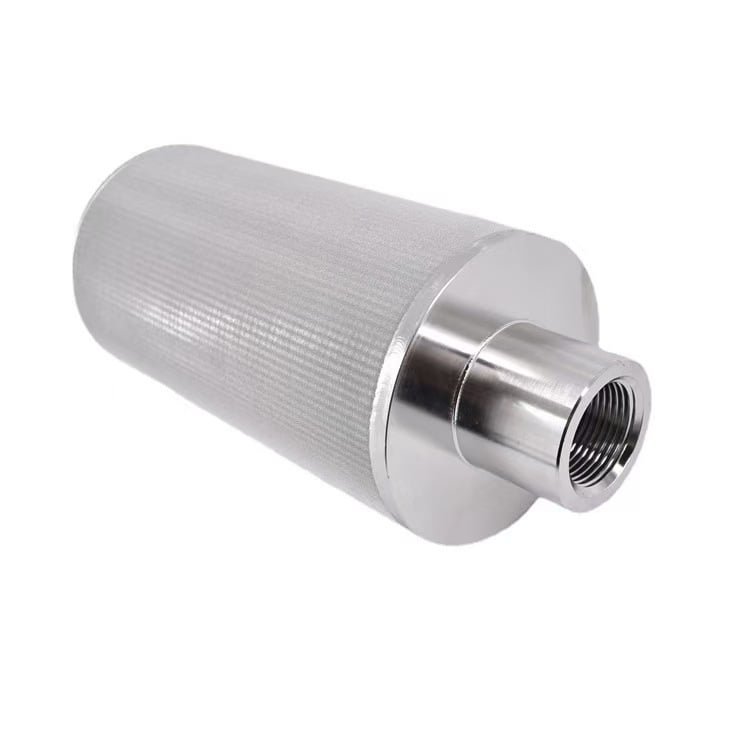 Sintered wire mesh filter cartridge with female threaded connection
